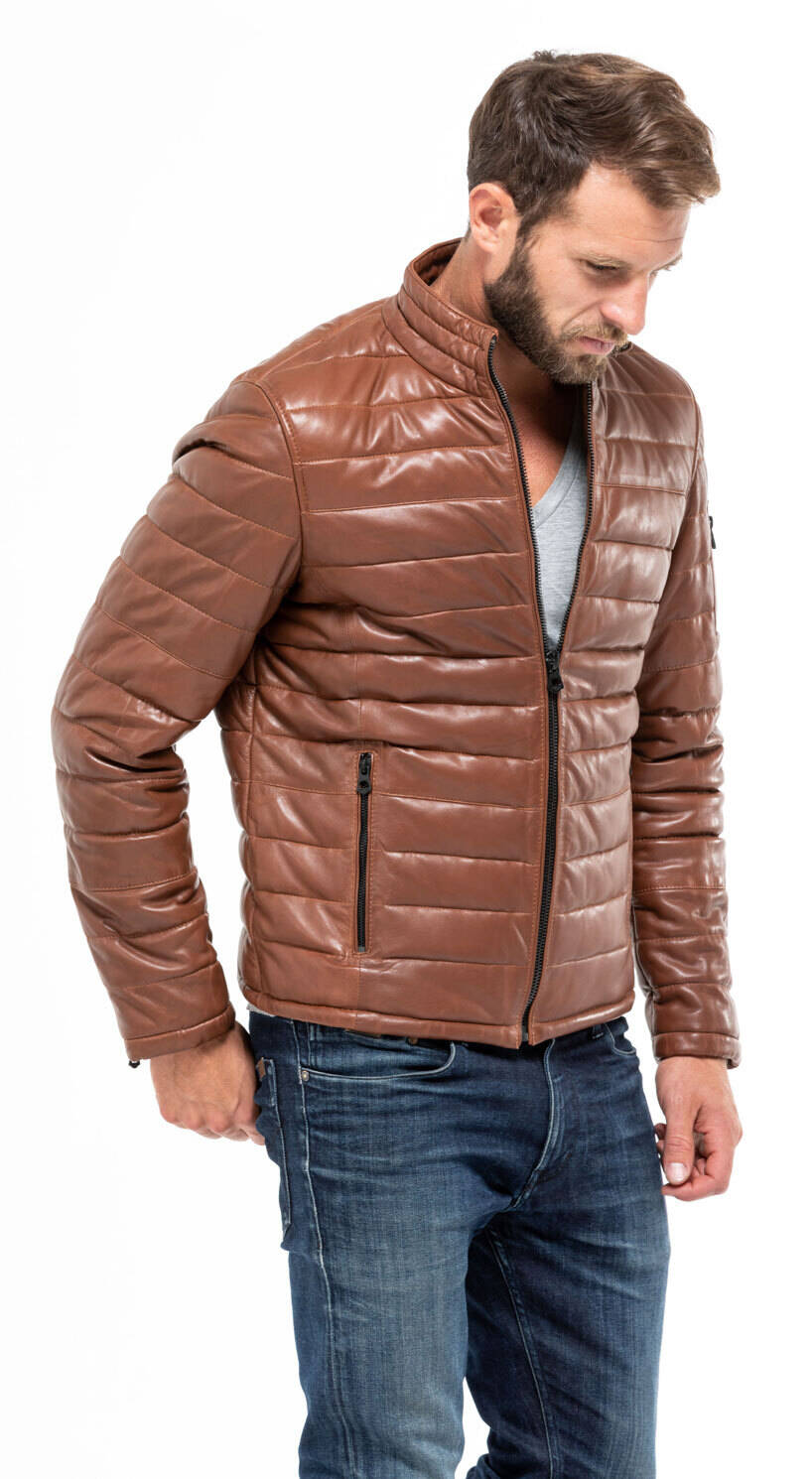 Blouson cuir homme agneau cognac 100973 doudoune mannequin (5)