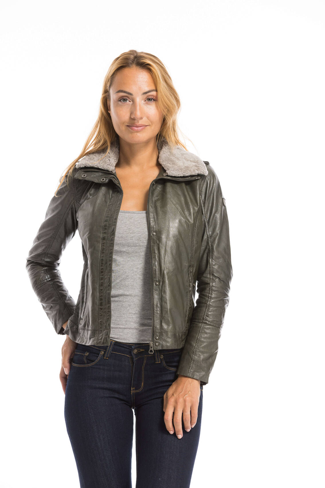 CG-23-FEMME-13661-Olive21781