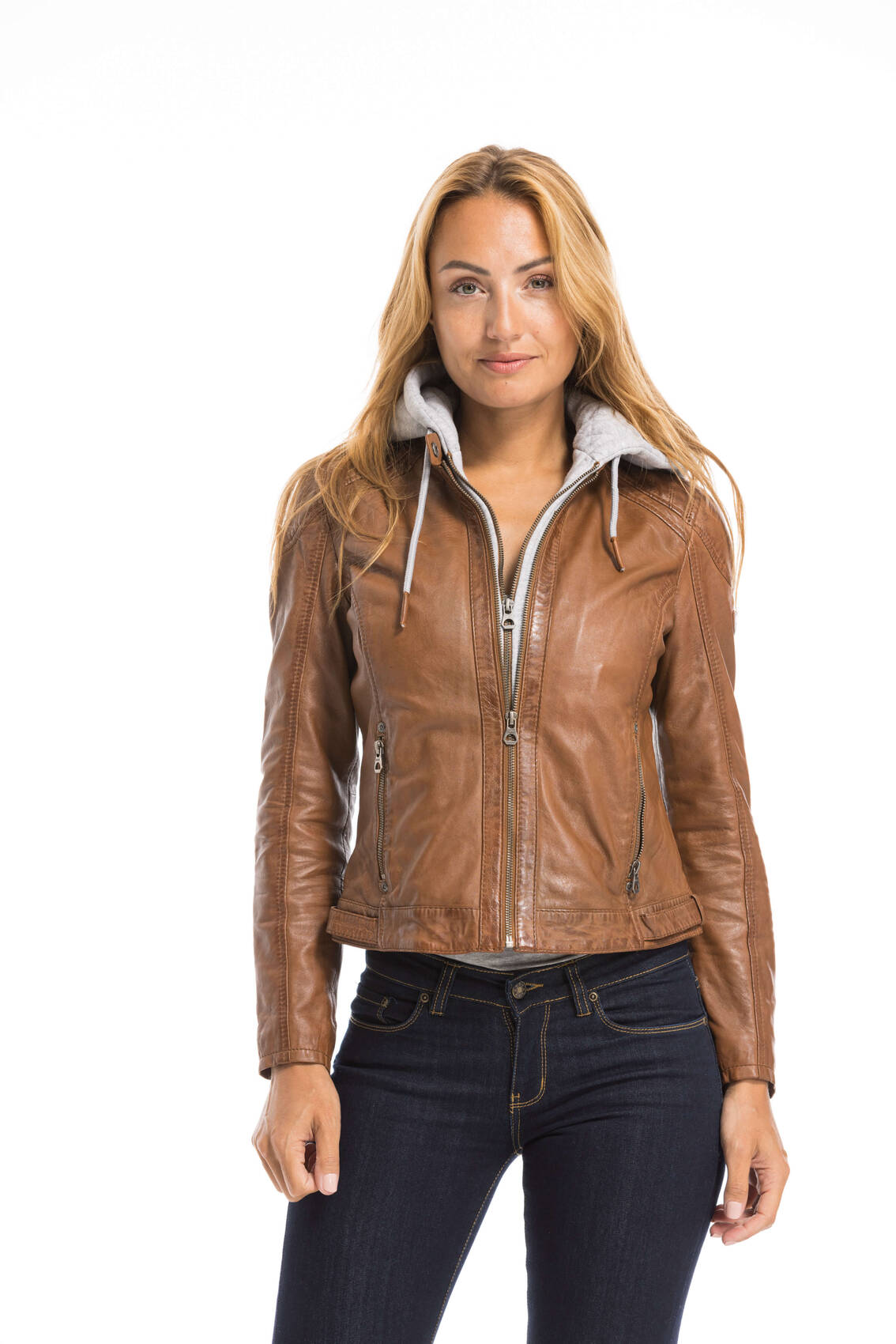 CG-23-FEMME-14566-COGNAC-21976