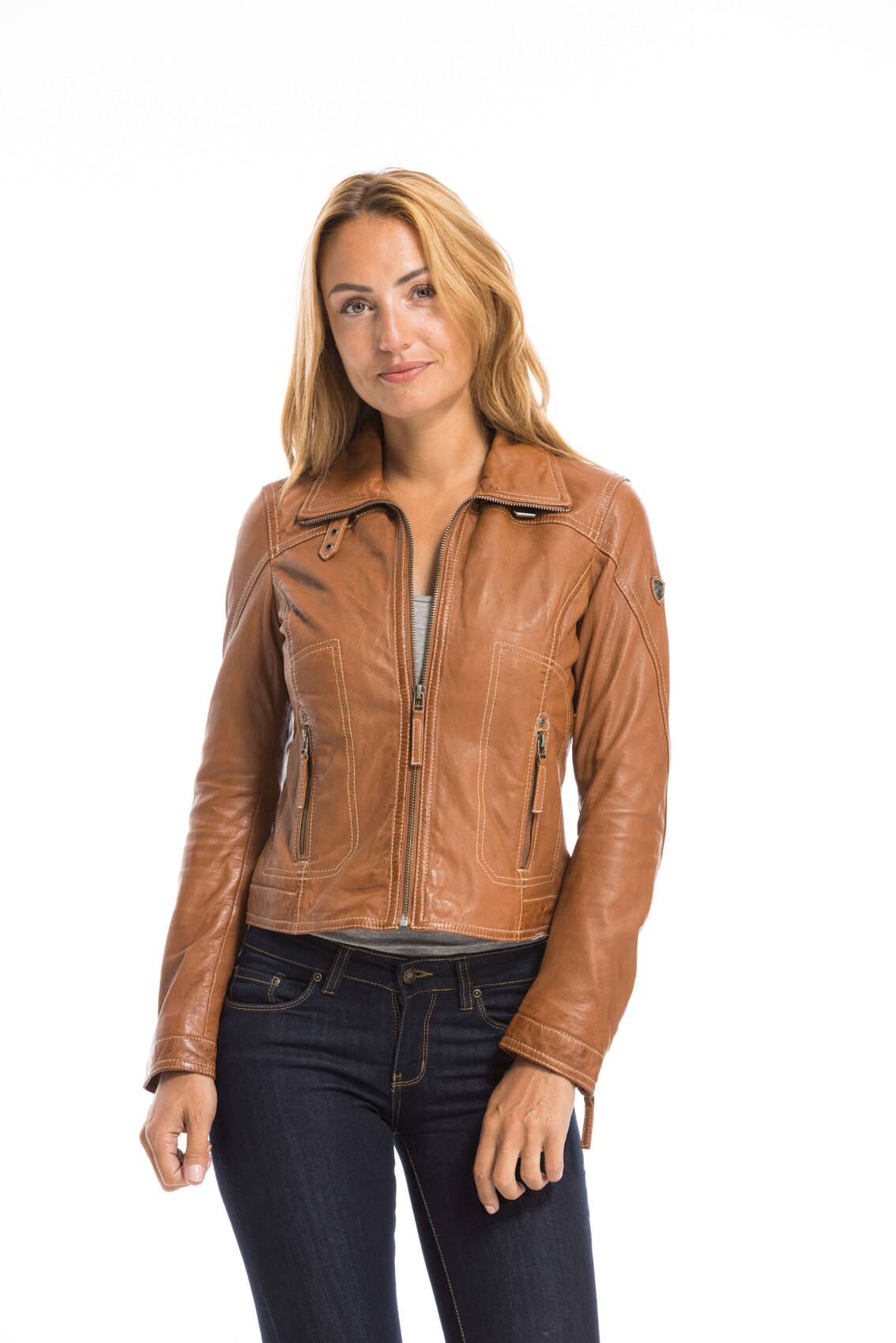 CG-23-FEMME-14577-COGNAC-22064