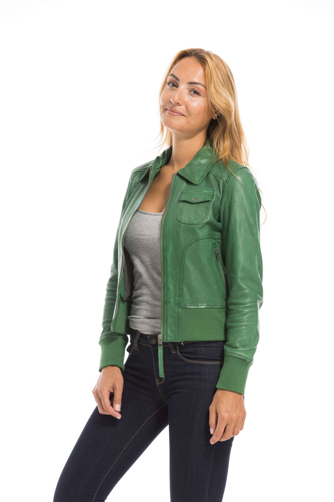 CG-23-FEMME-64219-vert-21672