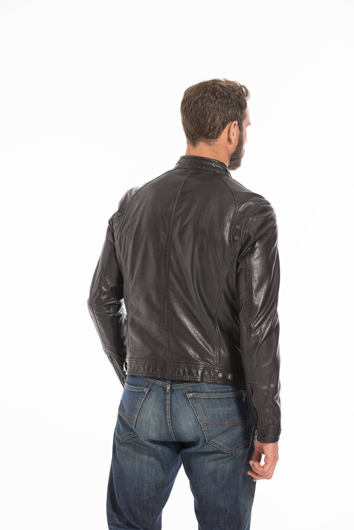 CG-23-HOMME-100233-NOIR-25798