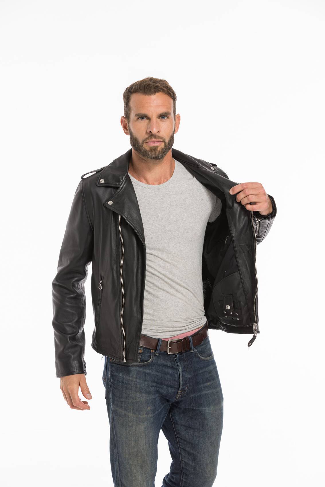 CG-23-HOMME-1140-NOIR-24503