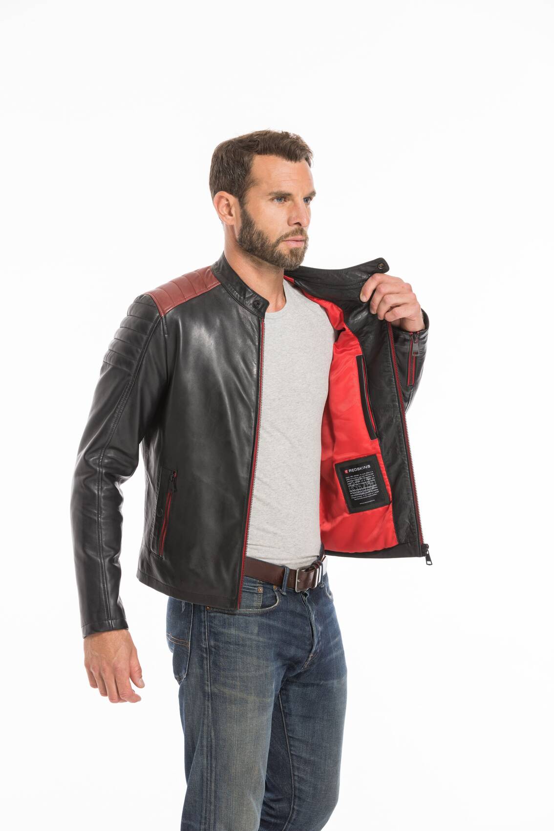 CG-23-HOMME-DILECTASTONER-BLACK-RED-24571