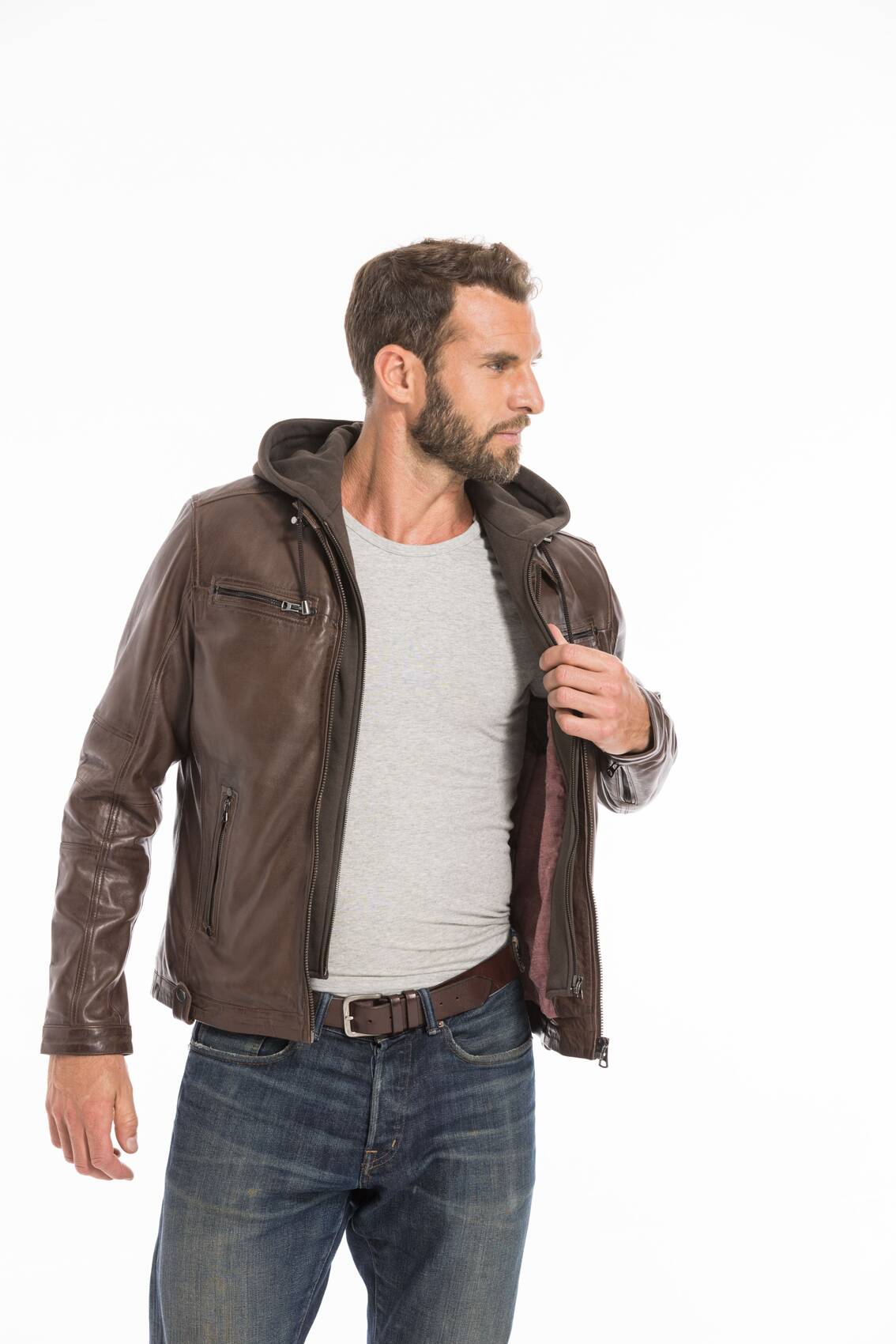 CG-23-HOMME-MARIO-MARRON-25601